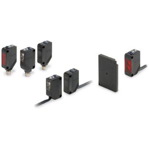 Cảm biến quang Omron E3Z-D81 2M