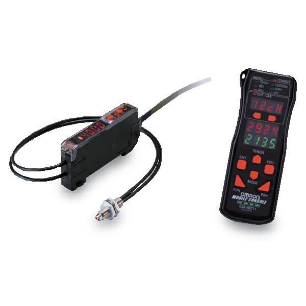 Cảm biến quang Omron E3X-DA7